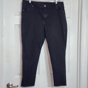Women's Mythos Urban Wear 18W Black Jeans 28 Inseam